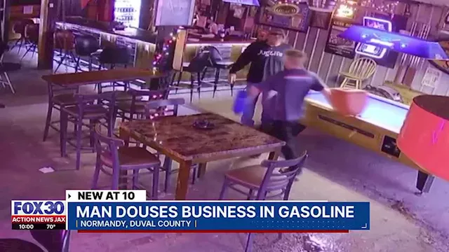 Business still standing; Good Samaritan tackles suspect who doused Jacksonville bar in gasoline