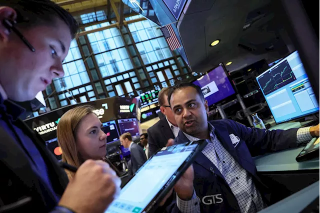 US Stocks Rise as Earnings Season Continues