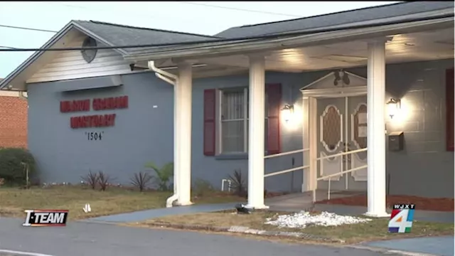 Decomposing bodies found inside Northside mortuary after funeral director left business behind, report says