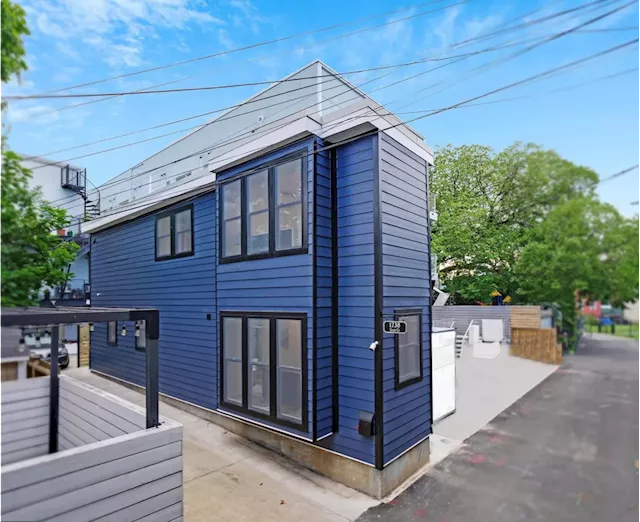 Check Out the Skinniest House on the Market in DC