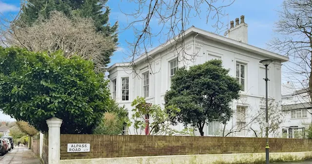 Inside £195k flat in converted Georgian mansion now on the market