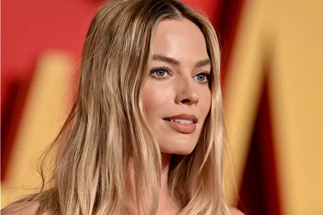 Margot Robbie's Production Company to Adapt 'The Sims' into a Movie