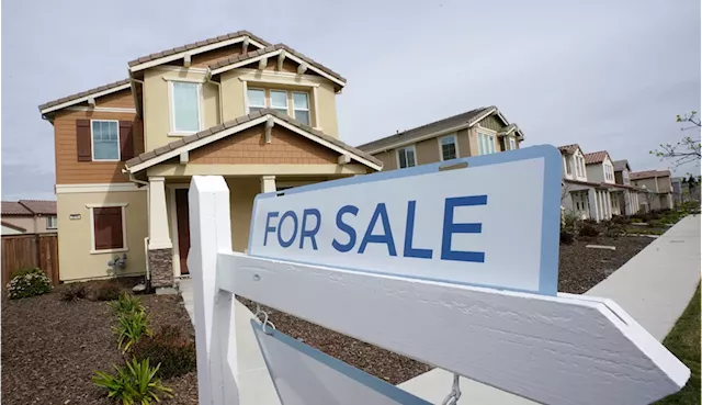 New home sales fall as mortgage rates weigh down housing market