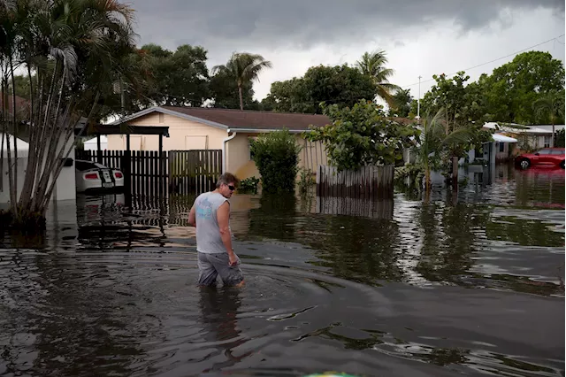 In Florida's Housing Market, Insurance-Free Homes Become Big Selling Point