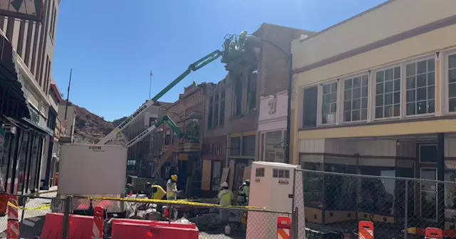 Wall collapses between Bisbee building affected by fire and neighboring business