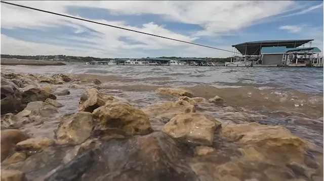 'Everybody's just seen a little bit of a decline' | Boat captains say low water levels are hurting business