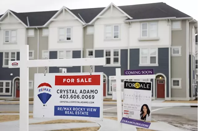 Interprovincial migration helps fuel tight Calgary housing market as inventory falls