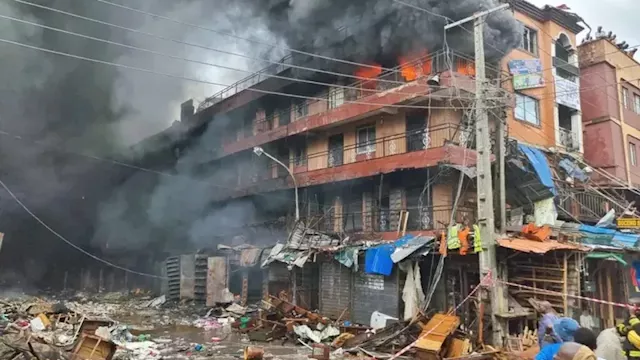 One dead, 8 injured in Dosunmu Market fire