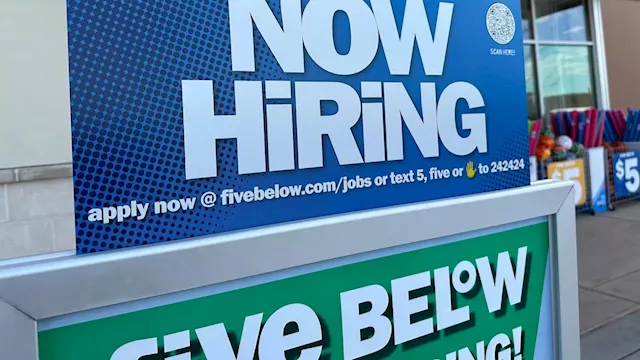 Fewer Americans file for jobless claims as labor market continues to shrug off higher interest rates