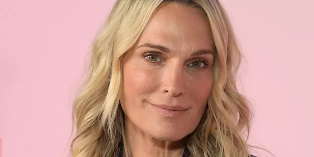 Molly Sims Says She 'Tortured' Herself to Fit Into the '90s Modeling Industry