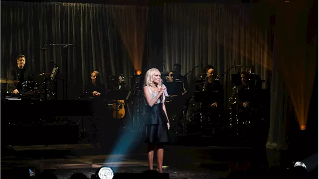 Inside the Roundabout Theatre Company’s One-Night-Only Benefit Concert With Kristin Chenoweth