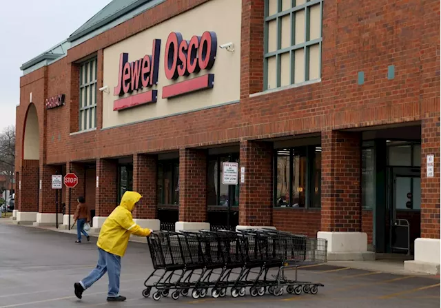 Kroger and Albertsons propose selling off more Illinois stores in bid for merger approval