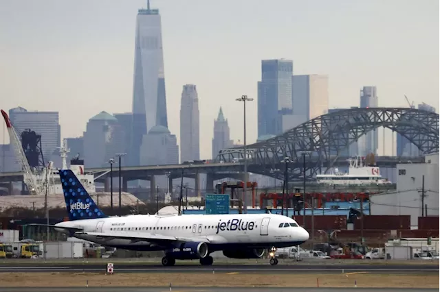 JetBlue sees no profit this year on excess industry capacity, grounded planes