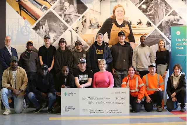 Collège Boréal students awarded scholarships from mining industry