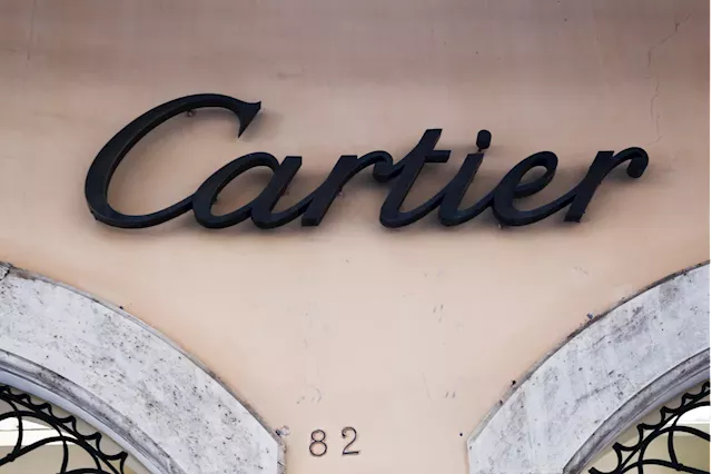 Man buys $14,000 Cartier earrings for $14 after company posts price error on website