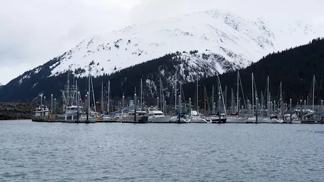 Cruise company backs Alaska Railroad’s plan to replace Seward dock