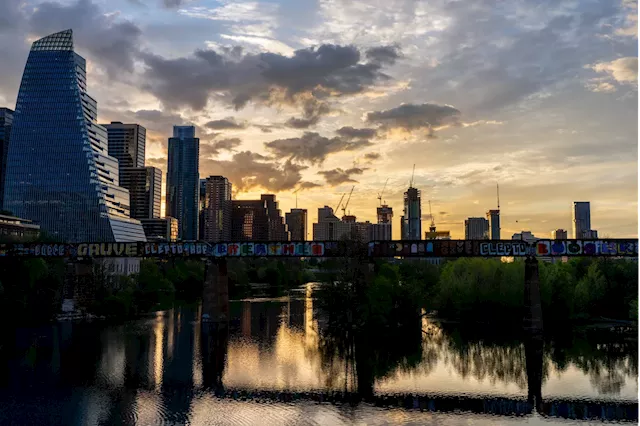 Austin Housing Market Interest for Second Homes Collapses