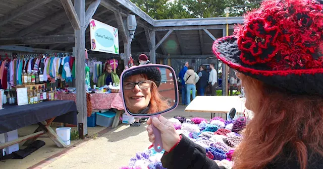 IN PHOTOS: Farmers and traders market moves back outside in Annapolis Royal, N.S.