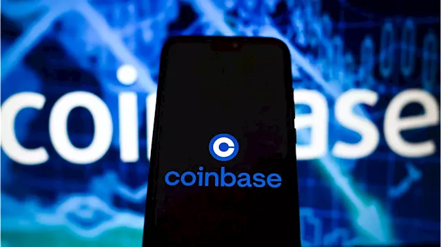 Coinbase tops Q1 estimates on revenue, earnings