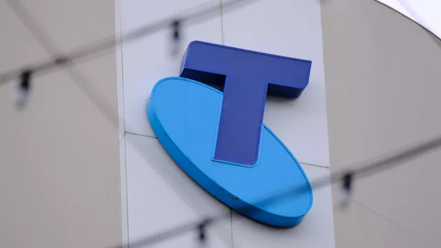 Telstra considers axing thousands of jobs in major business ‘reset’