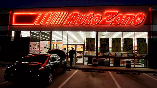 AutoZone stock falls despite beating earnings estimates