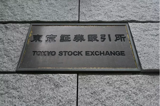 Tokyo stocks end higher