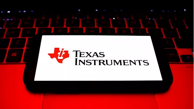 Texas Instruments gets $2.5B investment from Elliott