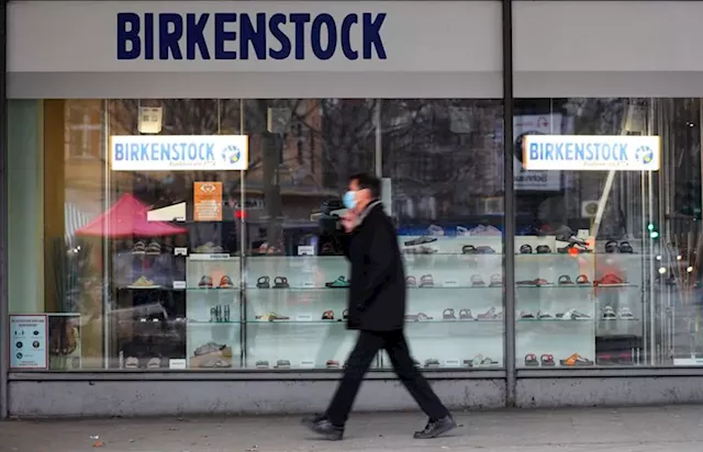 Birkenstock shares jump 10% on Q1 earnings beats, lifted 2024 guidance