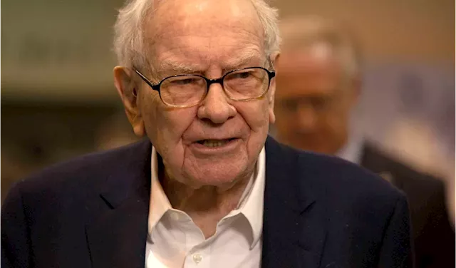 Warren Buffett's Berkshire Hathaway cut Apple investment by about 13% in the first quarter