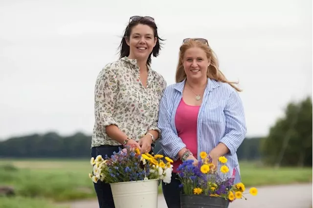 Lancashire florist joins Farewell Flowers Directory to eliminate plastic waste in the funeral industry