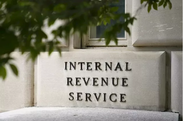 The $230 billion donor-advised fund industry gets an IRS hearing