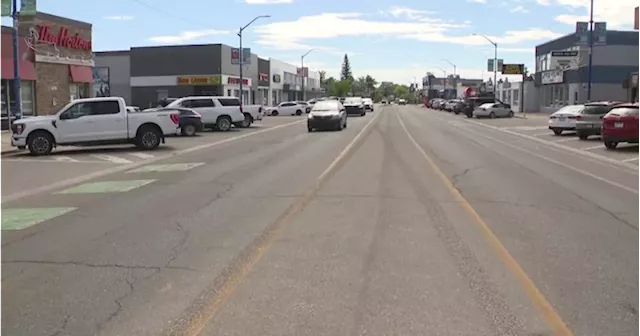 Business leader in Calgary community impacted by water main break reminds people ‘Bowness is open’