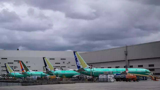 Boeing sales tumble as the company gets no orders for the 737 Max for the second straight month