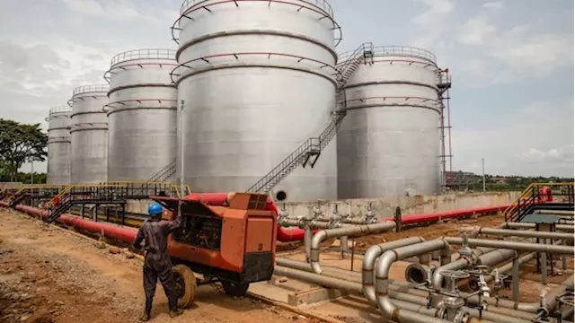 Uganda Doubles Oil-Industry Budget as Start of Production Nears