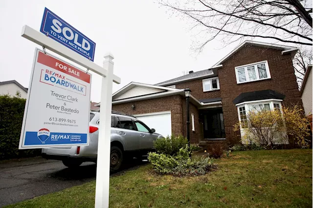 Potential Bank of Canada rate cut would jolt slow housing market, experts say