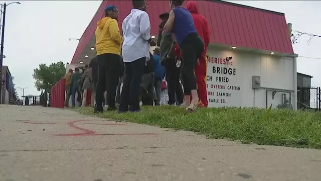 Calumet Fisheries back in business seven months after devastating fire