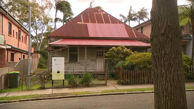 Rundown Sydney home sells for $2.4m, highlighting how tough Australian housing market is to crack