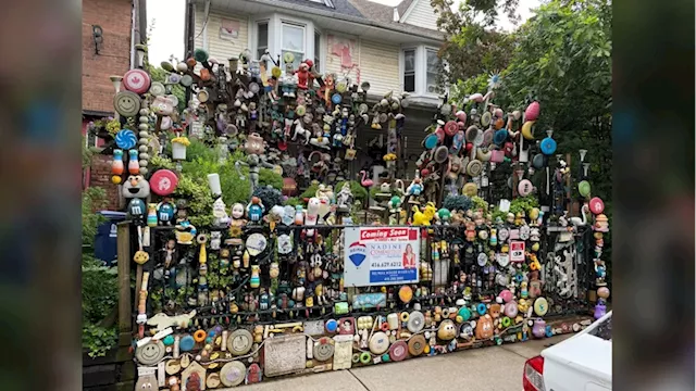 Iconic 'Leslieville dollhouse' set to hit the market on Thursday