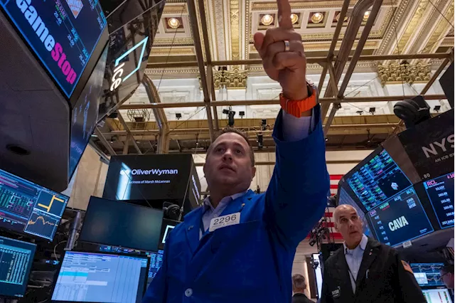 Stock market today: Stocks rise, Dow eyes fresh record as bets on Trump ramp up