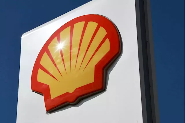 Shell to pause construction work at Dutch biofuels plant as market sags