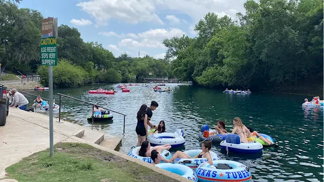 Businesses on Comal River worried low water flow in Comal Springs will dry up business