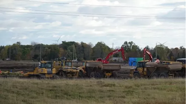 Company halts construction of $2.7B battery project in eastern Ontario