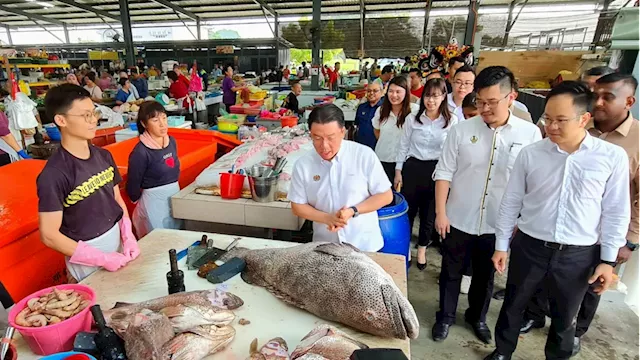 Architects from other countries welcome to participate in public market design competitions, says Nga