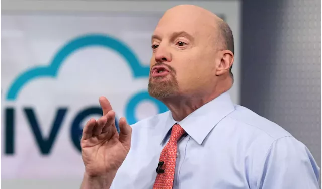 Tech stocks on the decline are still winning companies, Jim Cramer says