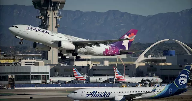 Alaska-Hawaiian merger decision delayed to mid-August