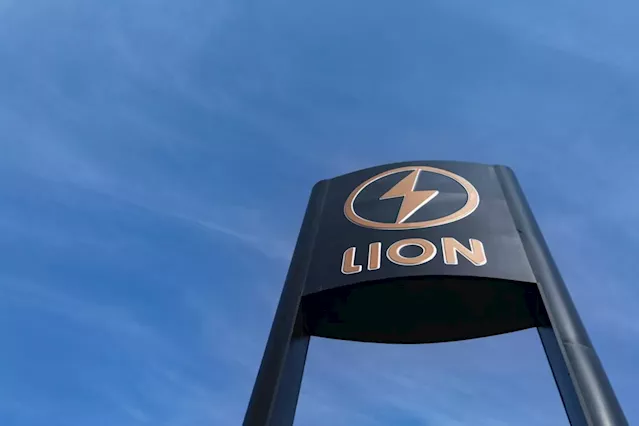 Lion Electric to lay off 300 more employees as bus company scales back production