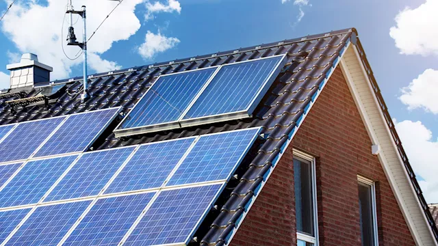 Solar industry slams 10% duty on solar panels