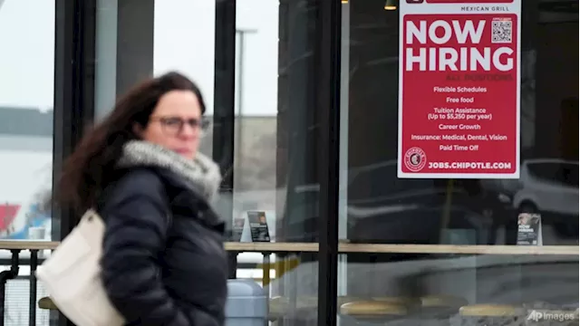 US jobs market sees gradual cooldown in June