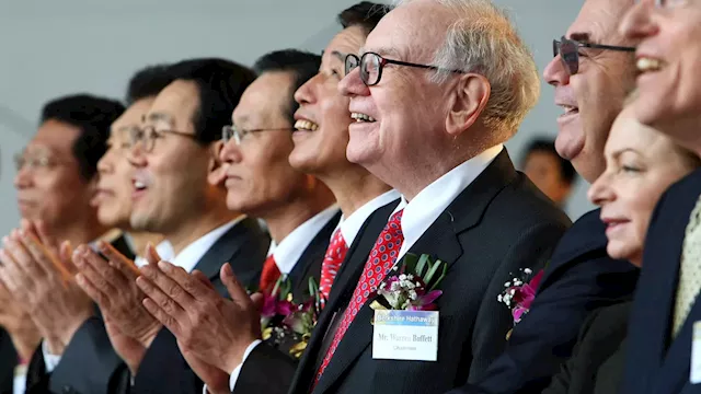 How Warren Buffett's big Japanese investments fared in the global market rout