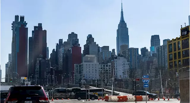 Non-New Yorkers are moving in on NYC’s housing market, report finds